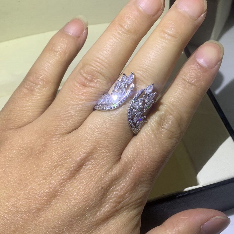 Top Selling Luxury Jewelry 925 Sterling Silver Marquise Cut White Topaz CZ Diamond Gemstones Angle Wings Women Wedding Band Finger Ring Gift
