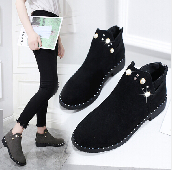 Martin boots female 2019 new Korean version wild student flat children's boots spring and autumn single boots women wholesale shoes, Grey
Martin boots female 2019 new Korean version wild student flat children's boots spring and autumn single boots women wholesale shoes, Grey
