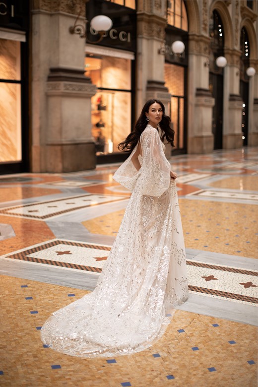 2020 Modest Idaorez Elegant A Line Wedding Dresses Jewel Long Sleeve Tulle Lace Wedding Gowns Sweep Train robe de mariée