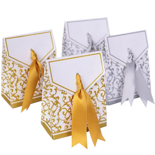 Golden Silver Sweet Love Candy Boxes Ribbon Wedding Favor Party Supplies Gift Candy Paper Box Cases
Golden Silver Sweet Love Candy Boxes Ribbon Wedding Favor Party Supplies Gift Candy Paper Box Cases