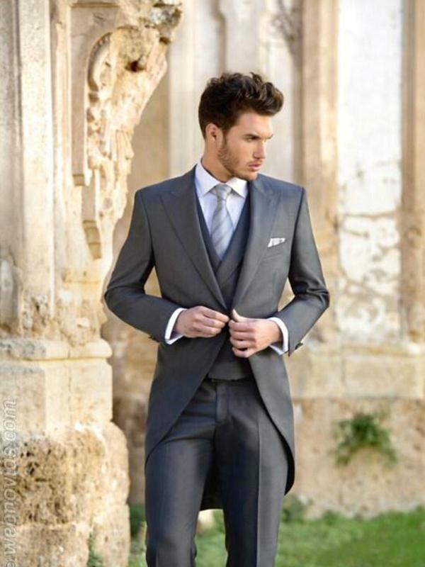 ANNIEBRITNEY Grey Men 3 Piece Formal Slim Tailcoat High End Groom Wedding Tuxedo Custom 3 Piece Tailcoat Prom Dinner Formal Suit
ANNIEBRITNEY Grey Men 3 Piece Formal Slim Tailcoat High End Groom Wedding Tuxedo Custom 3 Piece Tailcoat Prom Dinner Formal Suit