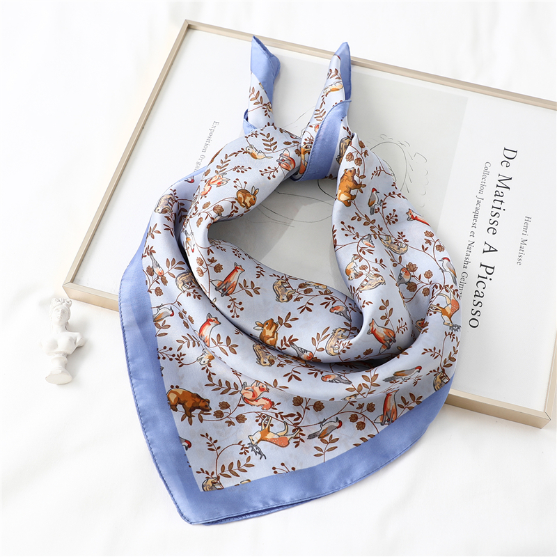 2020 designer brand women scarf fashion summer silk scarves square shawls for lady hair neck scarfs office Handkerchief, Blue;gray
2020 designer brand women scarf fashion summer silk scarves square shawls for lady hair neck scarfs office Handkerchief, Blue;gray