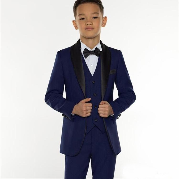2019 Custom Made Boy Formal Wear Children Tuxedos Peaked Lapel 3 Pieces Kids Wedding Party Suits (Jacket+Pants+Vest)