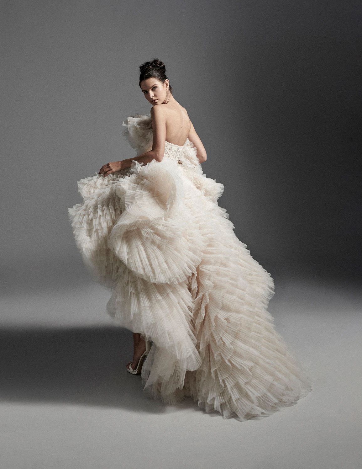 Krikor Jabotian High Low Wedding Dresses Tulle Ruffles Tiered Skirts Beach Wedding Dress Custom Made Luxury Church Abiti Da Sposa