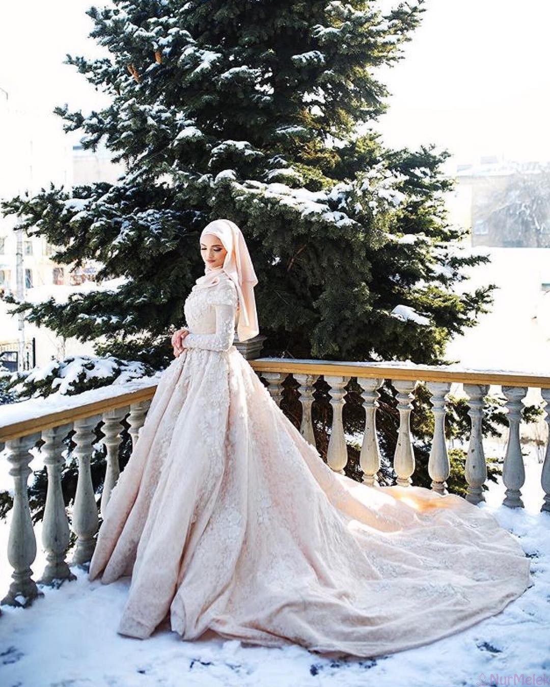 Muslim Wedding Dresses Vintage 2020 Lace Applique Jewel Neck Country Bridal Gowns Long Sleeve Modest Wedding Dress Robes De Soirée