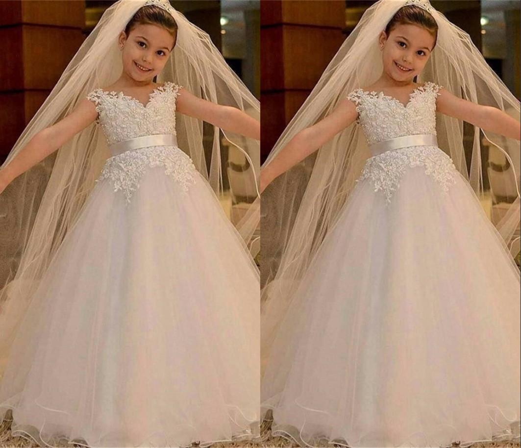 

Romantic Pearls Lace Flower Girls Dresses Sheer Neck Princess Tulle Applique Wedding Dress for Kids First Communion Dress, Pink