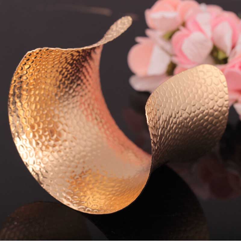 Wholesale- Big Bracelets Amp Bangles For Women Men Gold/Silver Color Alloy Male Female Cute Cuff Bangle Bracelet Fashion Jewelry