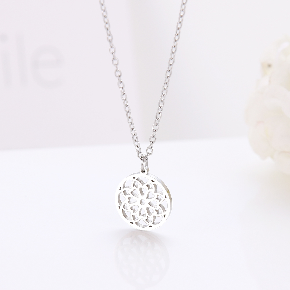Stainless Steel Beautiful Round Hollow Pattern Pendant Necklaces Gold And Silver Color For Women Jewelry Necklace Girl For Women Girls
Stainless Steel Beautiful Round Hollow Pattern Pendant Necklaces Gold And Silver Color For Women Jewelry Necklace Girl For Women Girls