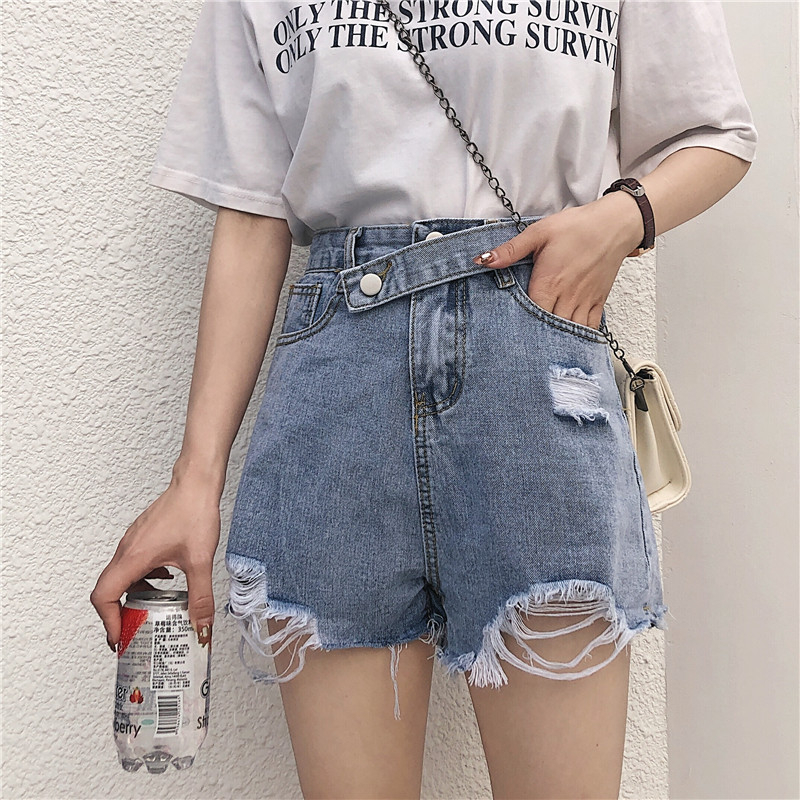 2020 Women Loose Wide Leg Pants Light Blue Hole Shorts Design Sense High Waist Fashion Denim Shorts, Light blue 5509
2020 Women Loose Wide Leg Pants Light Blue Hole Shorts Design Sense High Waist Fashion Denim Shorts, Light blue 5509