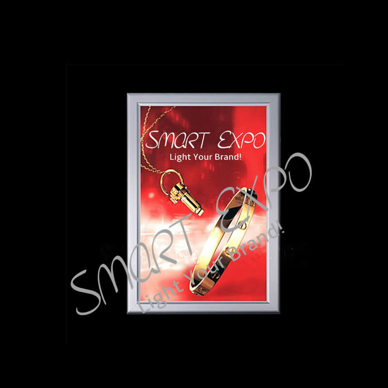 A0 841*1189 mm Stylish Poster Frame Edge-Lit 4-Side Snap Frame Single Wall Mounted Custom Adapter and Plug
A0 841*1189 mm Stylish Poster Frame Edge-Lit 4-Side Snap Frame Single Wall Mounted Custom Adapter and Plug