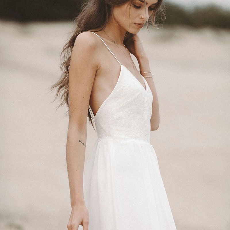 Sexy Beach Wedding Dress Spaghetti Strap Boho V Neck Open Back bridal dresses 2020 Chiffon High Split Lace top Wedding Gown