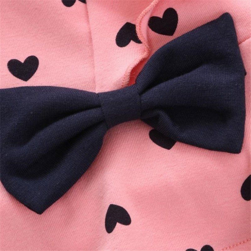 new Baby Girl Clothing Set Heart-shaped Print Bow Cute 2PCS Cloth Set Children Cloth Suit Top T shirt + Pants High quality