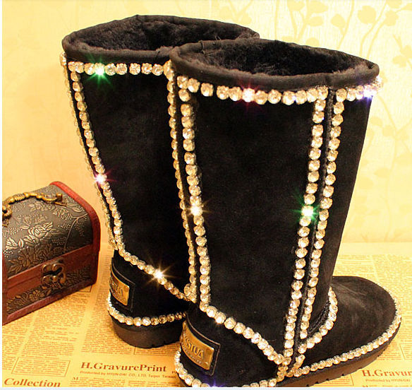 Hot Sale- Australia Women Wedding Boots premium grade A claw diamond gem diamond genuine leather handmade Xiangtie Tall snow boots, Black
Hot Sale- Australia Women Wedding Boots premium grade A claw diamond gem diamond genuine leather handmade Xiangtie Tall snow boots, Black