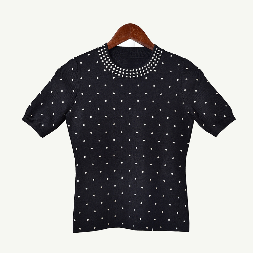 2019 Fall Winter Short Sleeve Round Neck Black Pure Color Knitted Beaded Pullover Knits Women Fashion Tees D25161110S
2019 Fall Winter Short Sleeve Round Neck Black Pure Color Knitted Beaded Pullover Knits Women Fashion Tees D25161110S