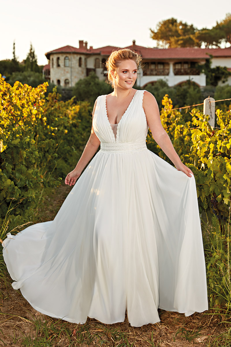 Simplea Bohemian Cheap Plus Size Lace Dresses Deep V Neck Chiffon Floor Length Elegant Wedding Dress Bridal Gown Vestidos estidos