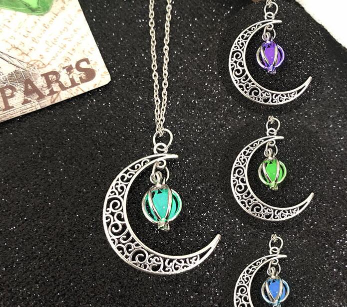 Glow In the Dark Pendant Necklaces For Women Silver Plated Chain Long Night Moon Necklaces Women Fashion Jewelry Necklaces GB65