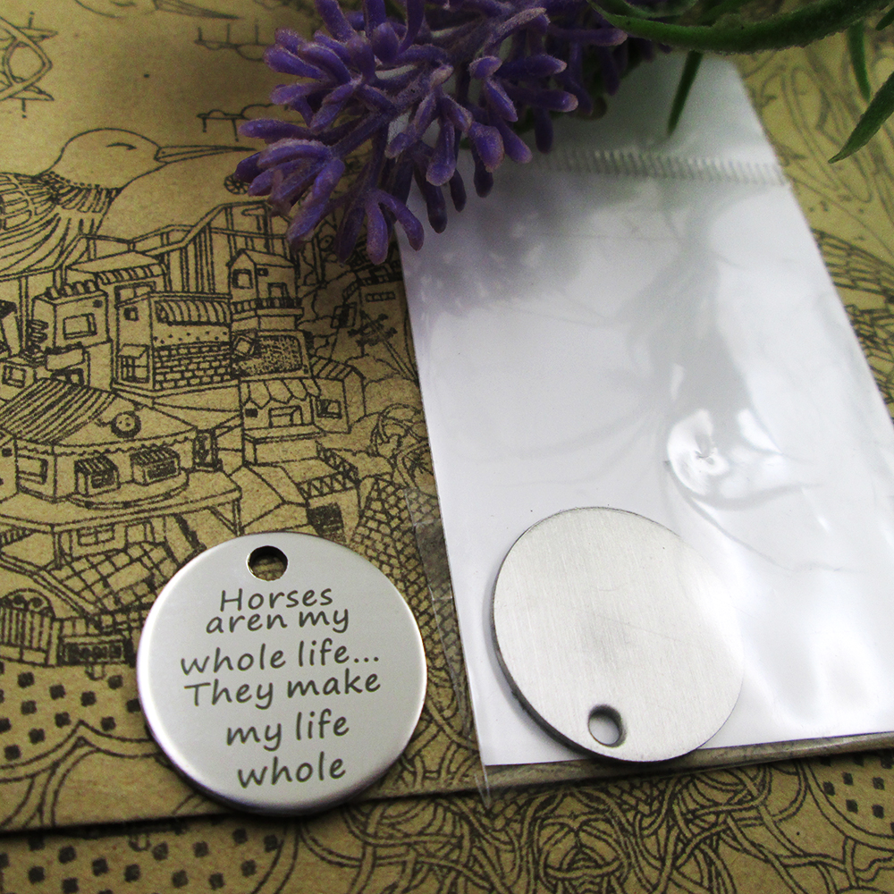 40pcs--"Horses aren my whole life"stainless steel charms more style for choosing DIY Charms pendants for necklace
40pcs--"Horses aren my whole life"stainless steel charms more style for choosing DIY Charms pendants for necklace