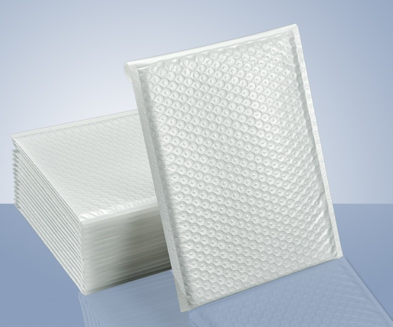 Different Specifications Matte White Bubble Film Envelope Bag Foam Express Delivery Packaging Mailing Envelope Bag Protection