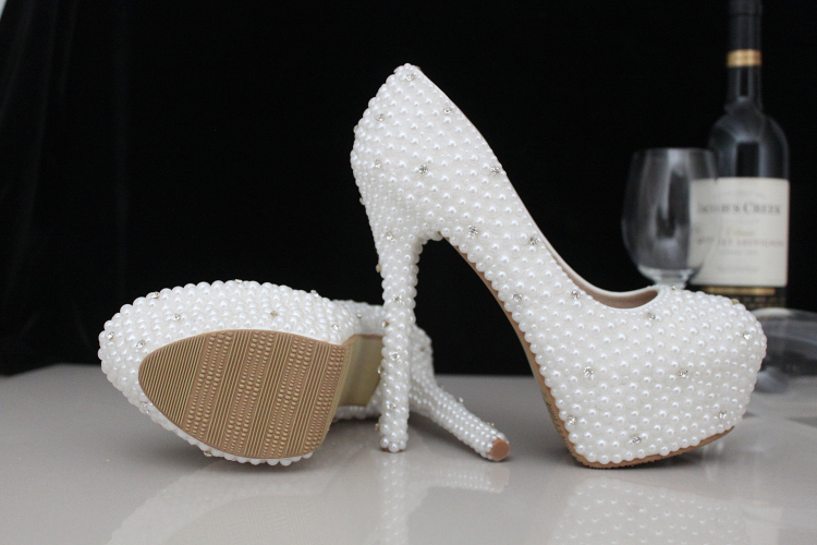 Fashion Luxurious Pearls Crystals White Wedding Shoes Size 12 cm High Heels Bridal Shoes Party Prom Women Shoes Free Shipping