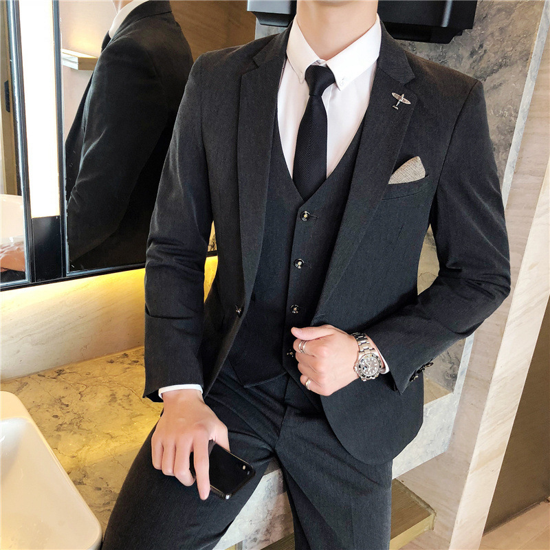 three dresses suit men's cultivate morality professional wedding the groom's best man leisure web celebrity small suit, Navy blue 
three dresses suit men's cultivate morality professional wedding the groom's best man leisure web celebrity small suit, Navy blue