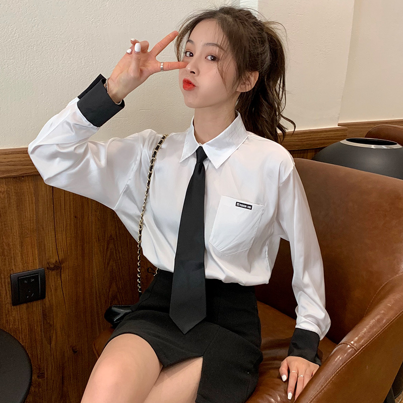 2020 Korean Spring Women blouses Preppy style pocket Tops shirts Long Sleeve Blouses Female Blusas Mujer, White
2020 Korean Spring Women blouses Preppy style pocket Tops shirts Long Sleeve Blouses Female Blusas Mujer, White