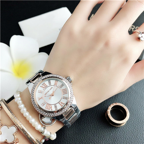 Explosion models womens watches sports watches movement watches European and American business new mason
Explosion models womens watches sports watches movement watches European and American business new mason