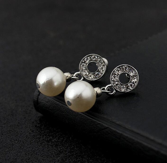 Wedding Bridal Jewelry Crystal and diamond-encrusted jewelry set Necklace Earrings Set Bridal Jewelry Sets for Wedding decorations