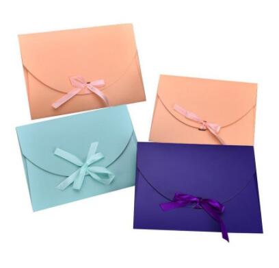 28*21*2cm Large Scarf Gift Box Towel Packaging Box Envelope Gift Paper Box Postcard Ribbon Bow Packing Boxes
28*21*2cm Large Scarf Gift Box Towel Packaging Box Envelope Gift Paper Box Postcard Ribbon Bow Packing Boxes