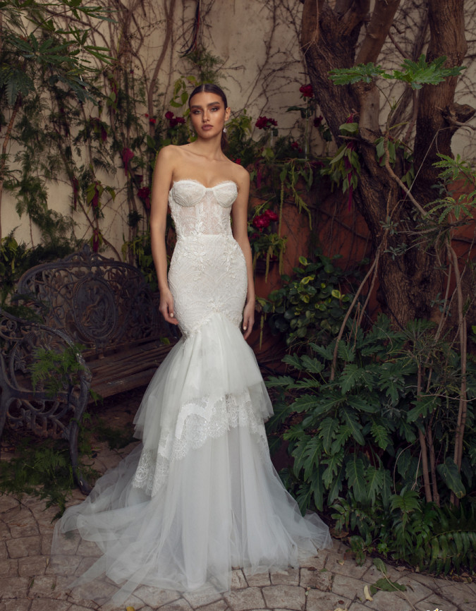 Matan Shaked Sexy Mermaid Wedding Dresses Sweetheart Lace Appliques Ruffle Backless Bridal Gowns Plus Size Beach robe de mariée