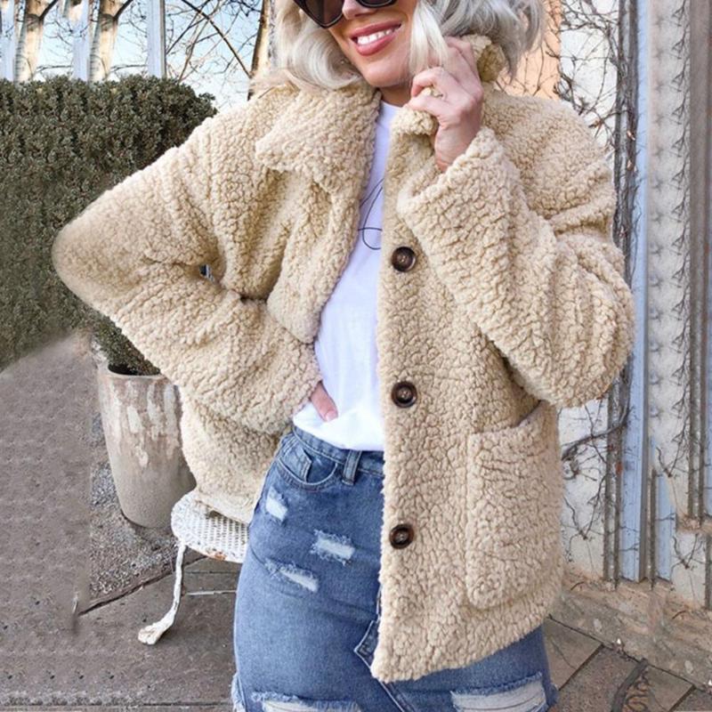 Plush Fleece Coat Plus Size Women Winter Fluffy 2020 Solid Long Sleeve Lapel Fake Fur Artificial Wollen Coat Female Overcoat, Beige
Plush Fleece Coat Plus Size Women Winter Fluffy 2020 Solid Long Sleeve Lapel Fake Fur Artificial Wollen Coat Female Overcoat, Beige