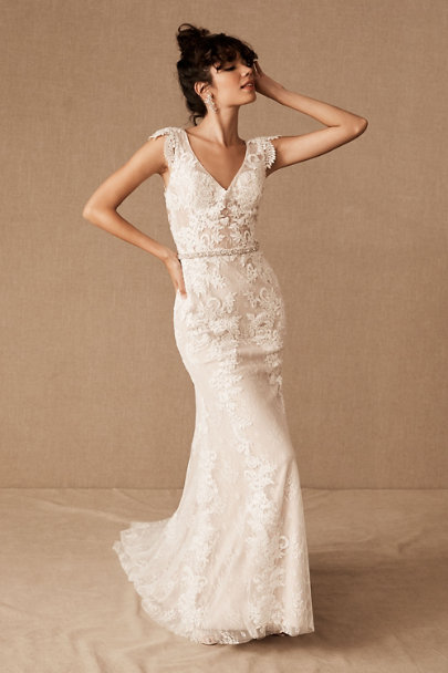 2020 BHLDN Mermaid Wedding Dresses Deep V Neck Sexy Backless Lace Appliqued Country Wedding Dress Custom Made Belt Beach Bridal Gowns