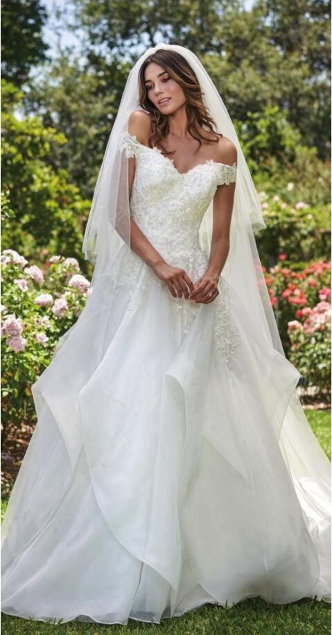 2020 Off Shoulder Wedding Dresses sweetheart Lace Sleeveless Bridal Gowns New Fashion Tiered Fuffles Appliques Backless Wedding Dress