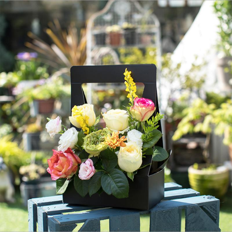 10pcs/lot Cardboard Paper Bag Flowerpot Shop Packing Material Fresh Plant Flower Carrier Waterproof Bags
10pcs/lot Cardboard Paper Bag Flowerpot Shop Packing Material Fresh Plant Flower Carrier Waterproof Bags