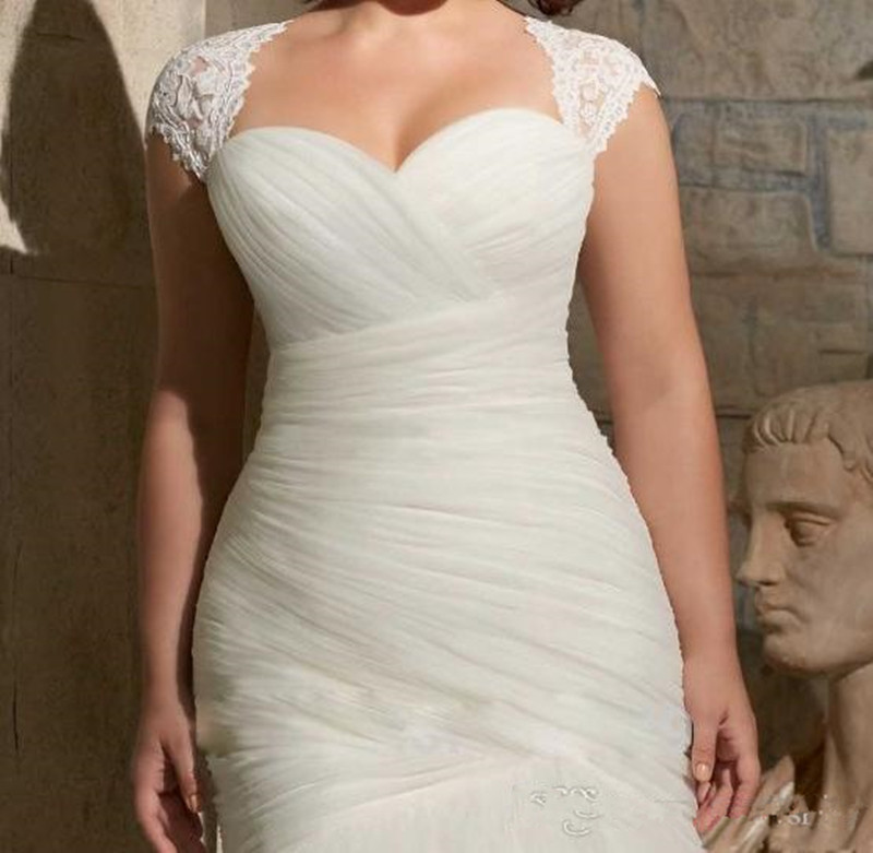 2024 New Vintage Plus Size Mermaid Wedding Dresses Lace Applique Pleats Cheap Trumpet Bridal Gowns Sweep Train Cap Sleeve Wedding Dress 98