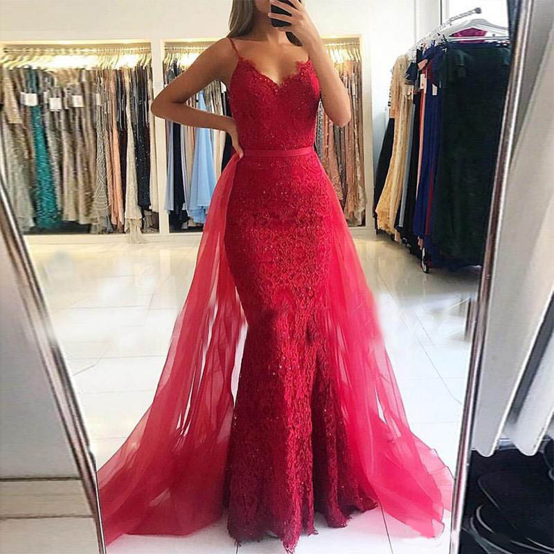 Sexy Spaghetti Straps V Neck Evening Dresses 2020 Lace Appliques Beaded Green Formal Party Gown Mermaid Prom Dress With Detachable Train