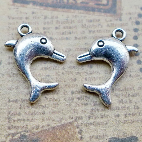 B5720 19*15.6mm Dolphin Ancient Silver Combine Gold Product Parts 200 Individual / Package 1.5 G
B5720 19*15.6mm Dolphin Ancient Silver Combine Gold Product Parts 200 Individual / Package 1.5 G