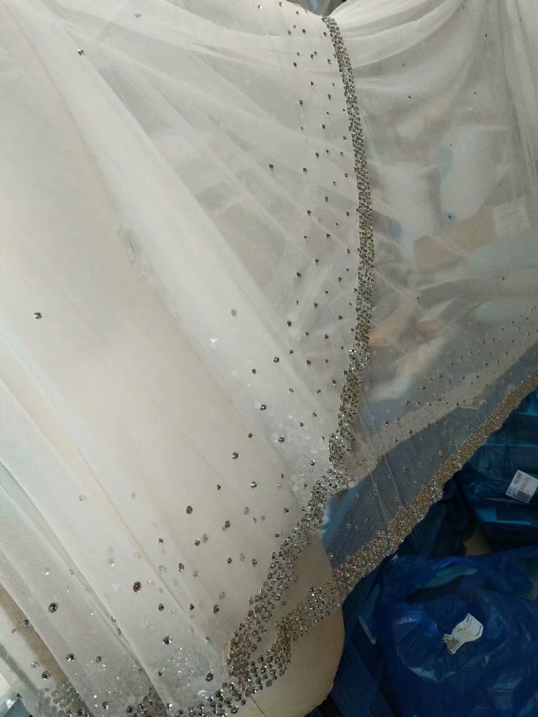 100% Real Image Wedding Bridal Veils Two Layers Bling Bling Tulle Beaded Long Veil With Comb