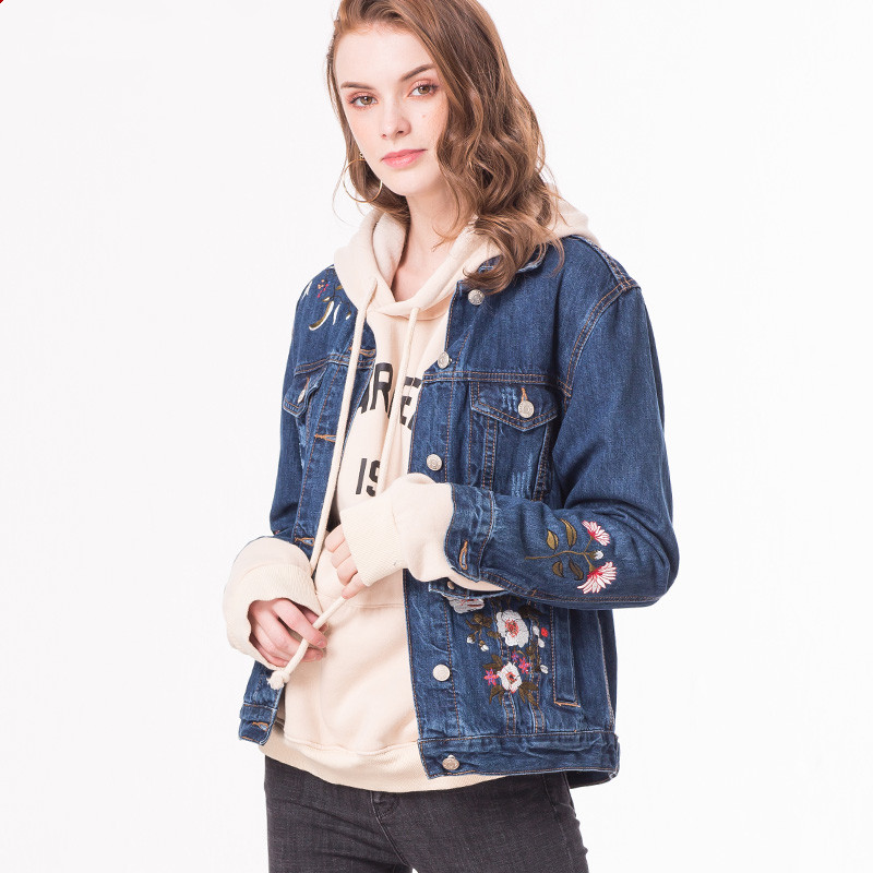 KMETRAM Women' Denim Jacket Spring Jean Jacket Streetwear Korean Coats and Jackets Women Clothes 2019 Chaqueta Mujer MY3118, Light blue
KMETRAM Women' Denim Jacket Spring Jean Jacket Streetwear Korean Coats and Jackets Women Clothes 2019 Chaqueta Mujer MY3118, Light blue