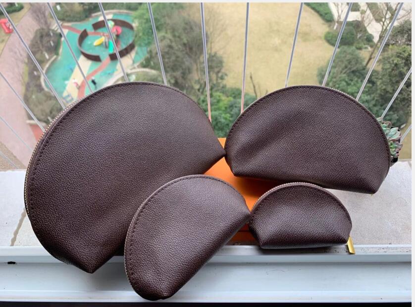 2020 4pcs/set Women cosmetic bags famous makeup bag designer travel pouch make up bag ladies cluch purses organizador toiletry bag 8570, Brown flower
2020 4pcs/set Women cosmetic bags famous makeup bag designer travel pouch make up bag ladies cluch purses organizador toiletry bag 8570, Brown flower