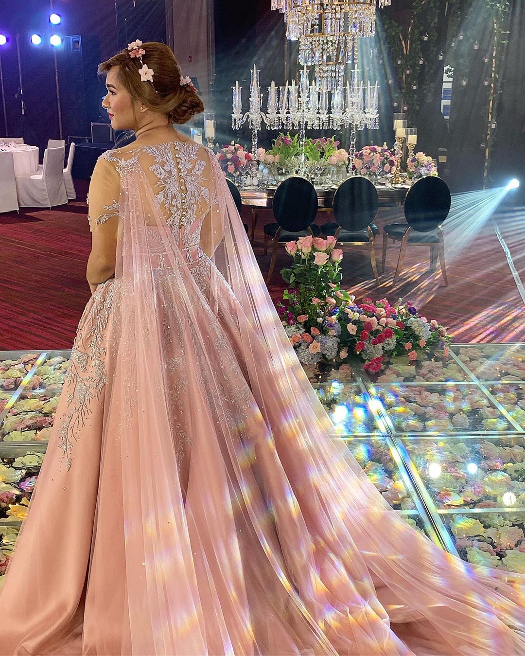 2020 Plus Size Arabic Aso Ebi Blush Pink Lace Beaded Wedding Dresses Sheer Neck Bridal Dresses Vintage Sexy Wedding Gowns ZJ244