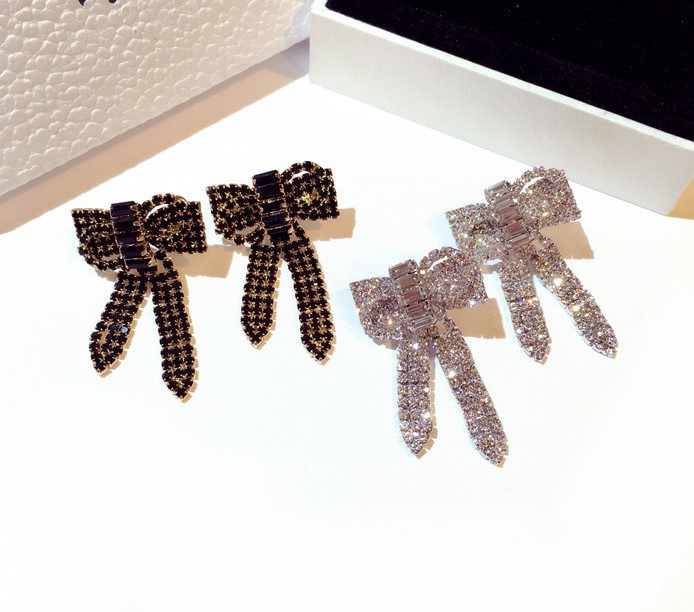 Whole style ins fashion luxury designer super glittering diamonds zircon cute lovely bow stud earrings for woman girls4787001