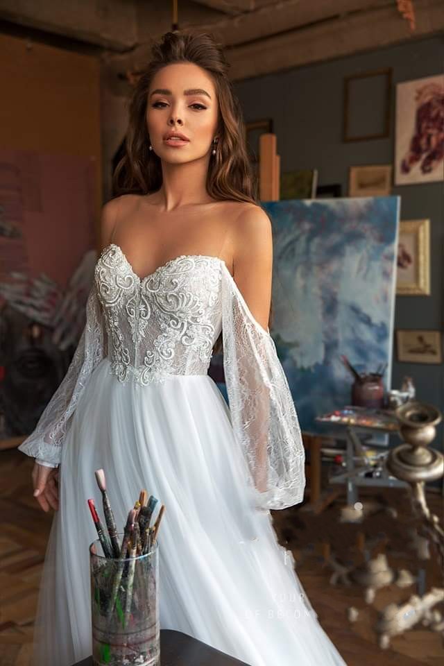 Elegant Bohemia Lace Beach Wedding Dresses sheer illusion Crew 2020 Long Sleeves Off The Shoulder Boho Wedding Bridal Gowns Robe De Mariee