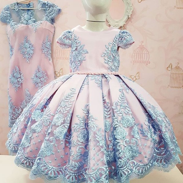 backless pearls lace bows flower girl dresses cap sleeves ball gown little girl wedding dresses vintage pageant dresses gowns f054