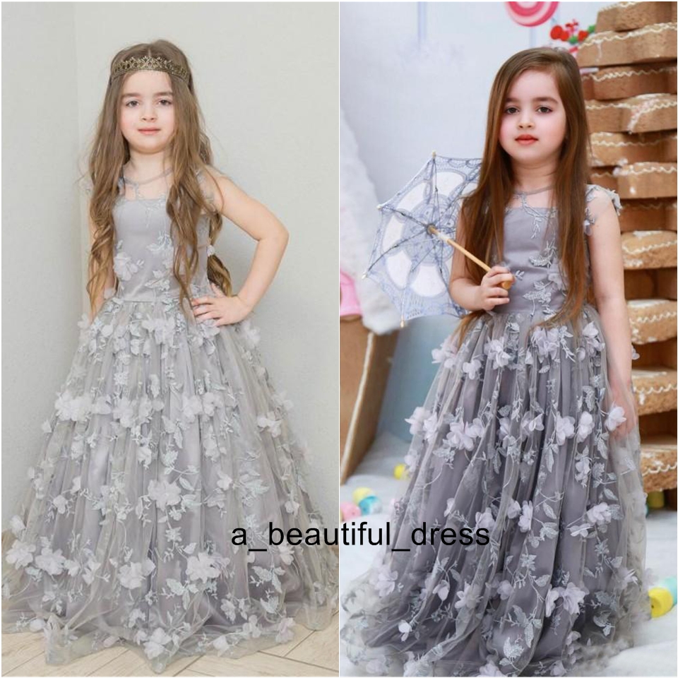 Silver Flower Girl Dresses For Weddings 3D Floral Appliqued Print Princess Little Baby Gowns Vintage Long Communion Pageant Dress FG1315