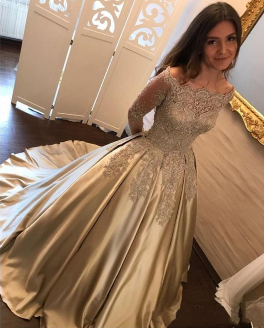 

2020 A-Line Wedding Dresses Gold Vintage Lace Applique Long Sleeve Sweep Train Plus Size Bridal Gowns Custom Made, Same as image