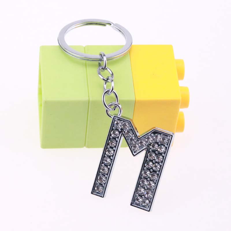 26PcsLot AZ 32quot Alloy Alphabet Letter Keyring Full Rhinestone Key Chain DIY Accessories