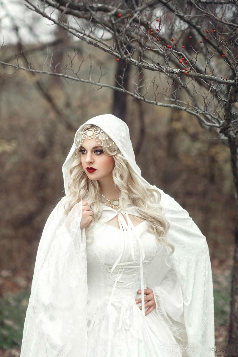 2019 Ball Gown Wedding Dresses with Cloak Full Lace Renaissance Gothic Vintage Wedding Dress Plus Size Bridal Gowns robe de mariée