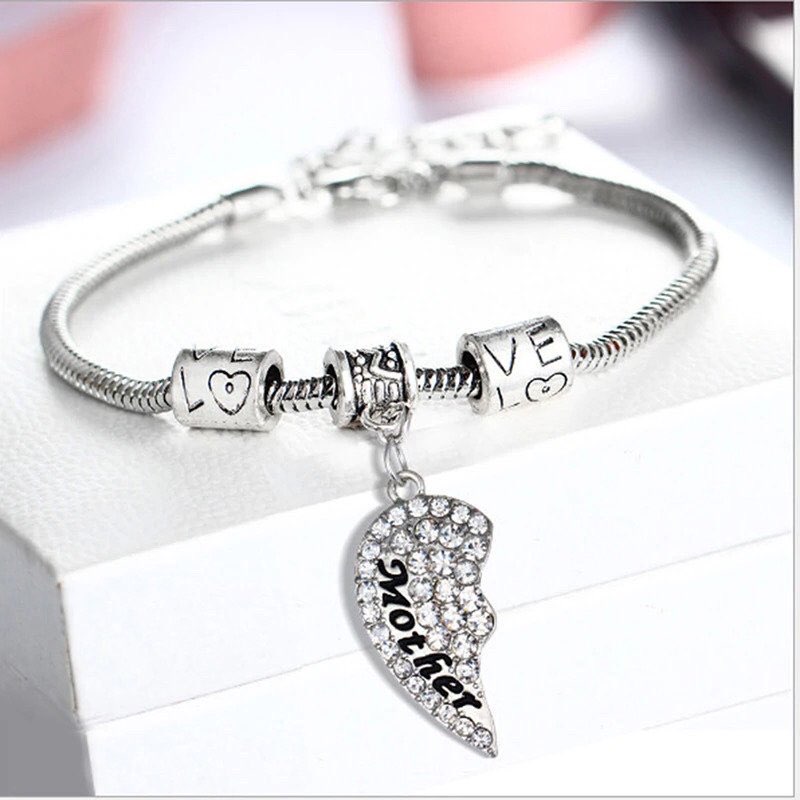 Charm Bracelets Daughter Mom Love Snake Chain For Women Vintage Bracelet Mother And Forever Gift
Charm Bracelets Daughter Mom Love Snake Chain For Women Vintage Bracelet Mother And Forever Gift