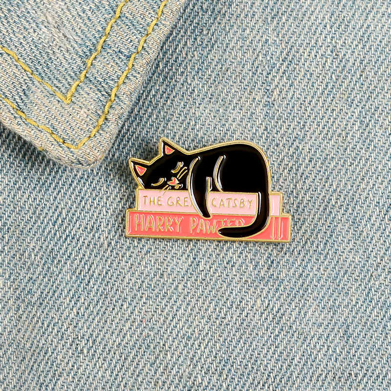 Pink Animal cute enamel pins badges sleep black cats brooches The world richest cat Lapel pin Clothes bag jewelry gifts for friend
Pink Animal cute enamel pins badges sleep black cats brooches The world richest cat Lapel pin Clothes bag jewelry gifts for friend