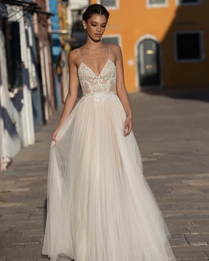 2025 New Sexy Garden Beach Wedding Dresses Sleeveless Spaghetti Straps Robe De Soiree Backless Long Boho Brdial Gowns Wedding Dress